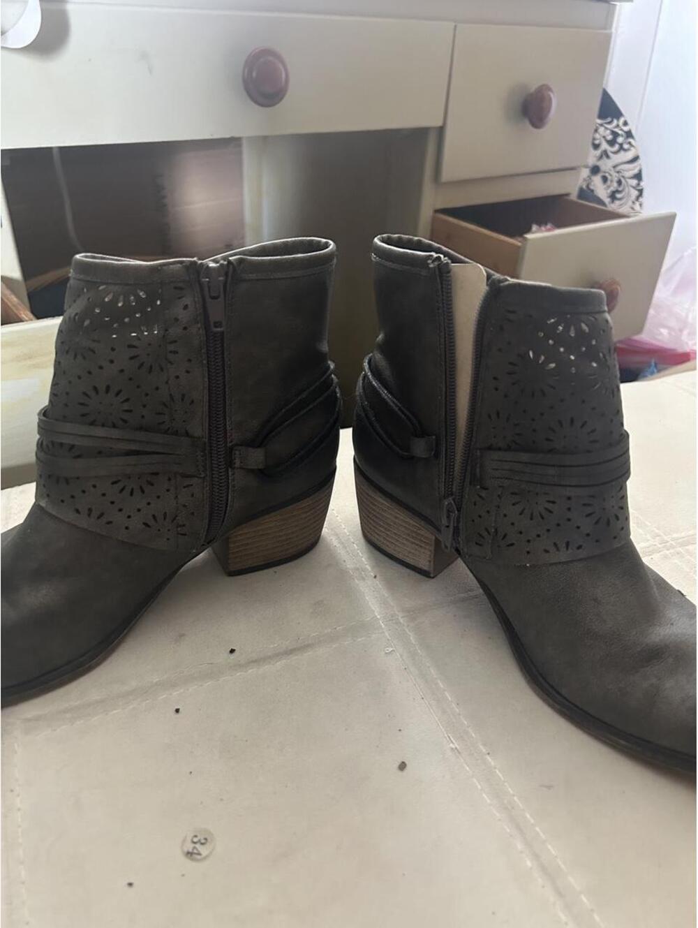 Women's Grey and Black Boot
